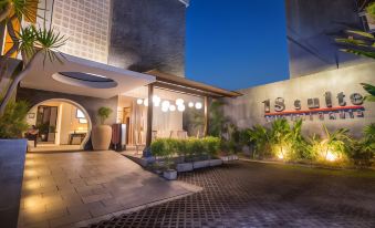 18 Suite Villa Loft at Kuta