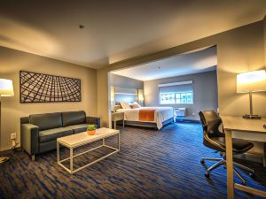 Best Western Plus Media Center Inn  Suites