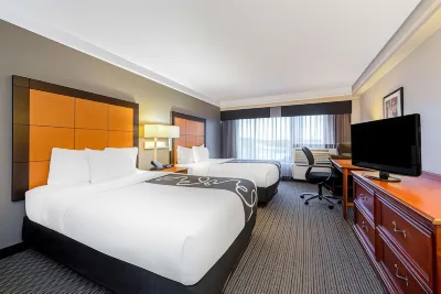 La Quinta Inn & Suites by Wyndham New Orleans Airport