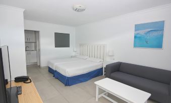 Apartamentos Arena Dorada