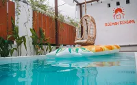 Roemah Renjana Sunny Hoteles en Distrito de Macasar