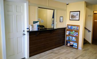 Super 8 by Wyndham Chisago City