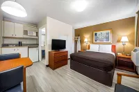 Suburban Studios Biloxi North Area