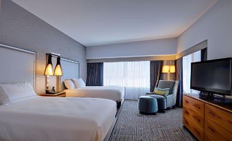 DoubleTree Suites by Hilton & Conference Center Chicago - Downers Grove