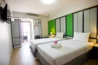 Regent Ngamwongwan Hotel