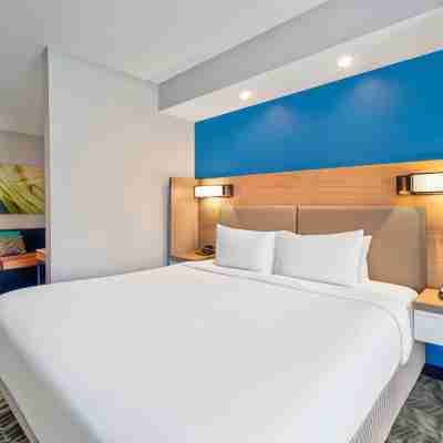 SpringHill Suites Erie Rooms