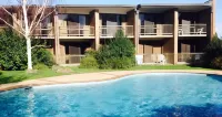 Sandown Regency Hotels in Springvale South