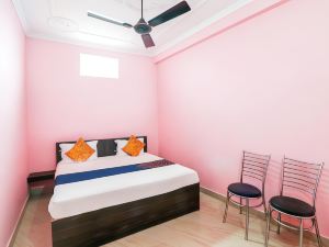 Hotel Shri Hari Residency