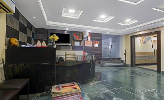 Collection O 25072 Naman's Inn - Housity