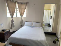 Hotel Mayesstic