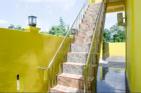 Wisma Pinggir Mitra RedDoorz Hotels in West Tanjungpinang