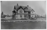 Andy's Blue House Hotels in 