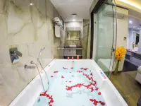 Hotel Delite Palladium