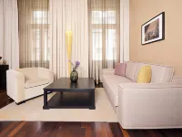 MyPlace Premium Apartments Hotels near Schottenring Metro Stop