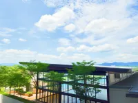 KLIA Lili Residensi 5+2 Pax with Stunning Pool