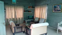 Hampi Homestay Otters Island