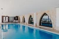 Arkin Palm Beach Hotel - 5-Star