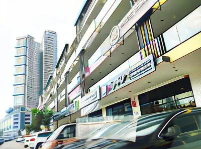 Le Pavilion by Salaam Suites, 5 Pax, Near Setiawalk Hotels in Puchong