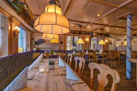 Hotel Restaurant Burg-Klause - 4-Star