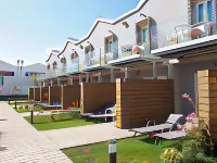 Hotel LIVVO Los Calderones - Adults Recommended Hotels near Camel Safari Park