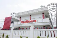RedDoorz Near Uin Sumatera Utara Hotels near Parfum R2DH. Aroma yang unik2 sesuai nama nya