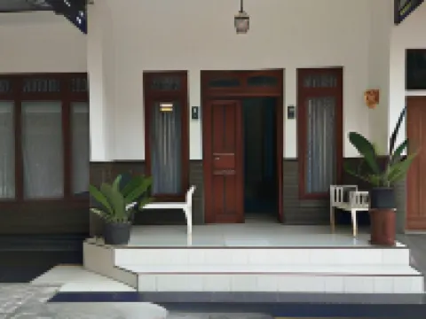 Sayana Homestay Godean otelleri