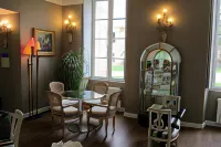 Château de Lazenay - Résidence Hôtelière Hotels in Le Subdray