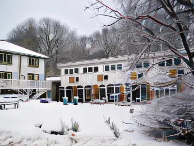 Nösundsgården Hotell & Vandrarhem Hotel a Ellos