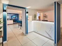 Kyriad Direct Lyon - Bron Eurexpo Hotel a Saint-Priest