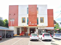Nirvana Inn Gejayan Yogyakarta Mitra RedDoorz Hotels in Kecamatan Depok