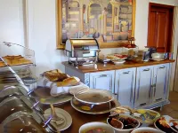 Ilion Hotel - breakfast