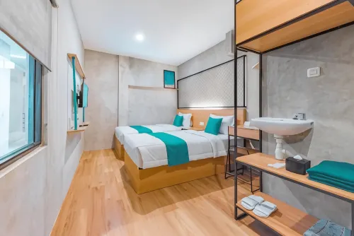 Ultima Guest House - Parkplatz