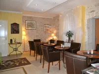 Hostellerie de La Poste Hotels in Taingy