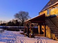 The Riverside Hotels in Lechlade