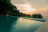 Bamboo Garden House - Pool