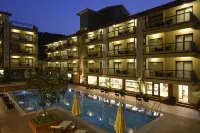 Deltin Suites - Pools