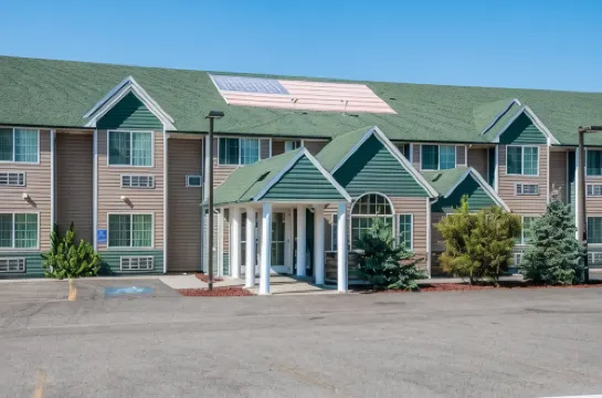 Motel 6 Idaho Falls, ID - Snake River