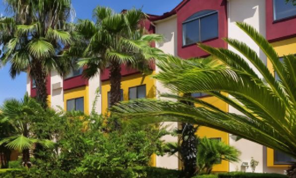 Best Western Alamo Suites