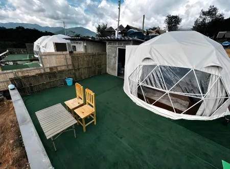 Ruktai homestay Отели рядом с достопримечательностью «Pang Ung»