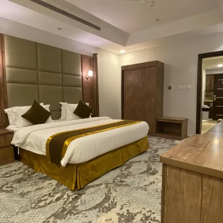 Areen Hotel Al Basateen