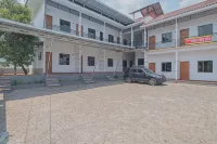 紅多茲飯店近RSUD Majalengka