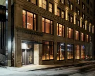 Fidelity Hotel Hotels near Heinen's Grocery Store
