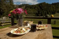 Hotel Garni Landhaus Traunbachhäusl - breakfast