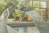 Chateau Appony - piscina