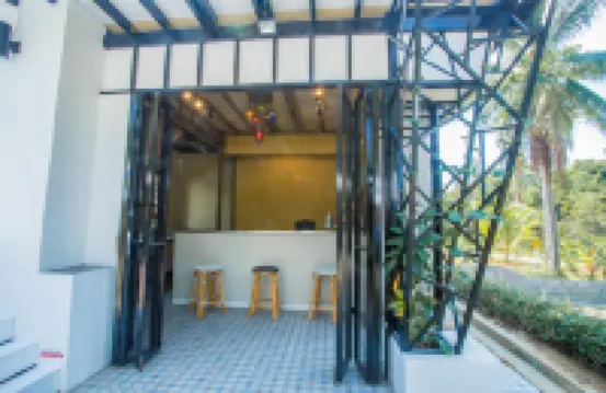 高庫島床鋪酒店