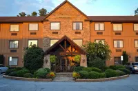 The Lodge at Flat Rock Hotels in Flat Rock