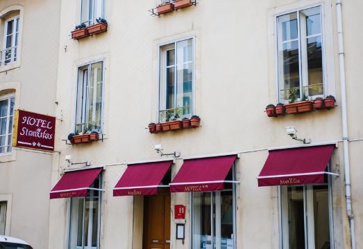 hotel overview picture