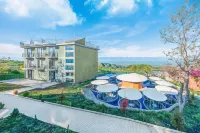 Villaggio Mirzaani Resort