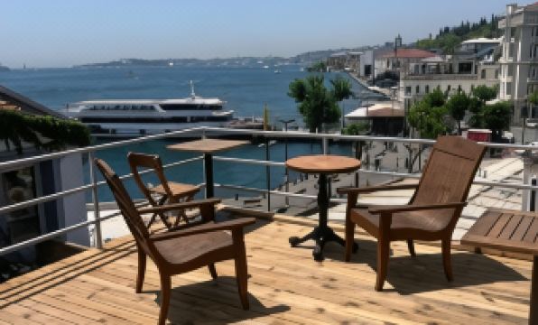 Levant Pension de Luxe