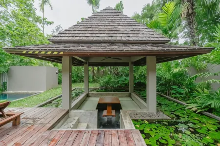 Pattara Resort & Spa Отели рядом с достопримечательностью «Wat Phra Si Rattana Mahathat»